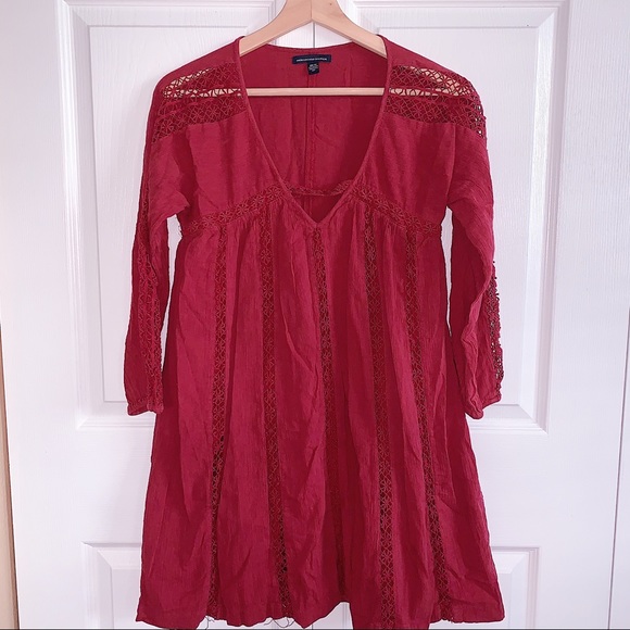 Red American Eagle Outfitters - Picture 1 of 3